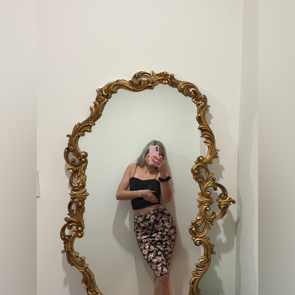 Floral Skirt - Picture 2 of 4